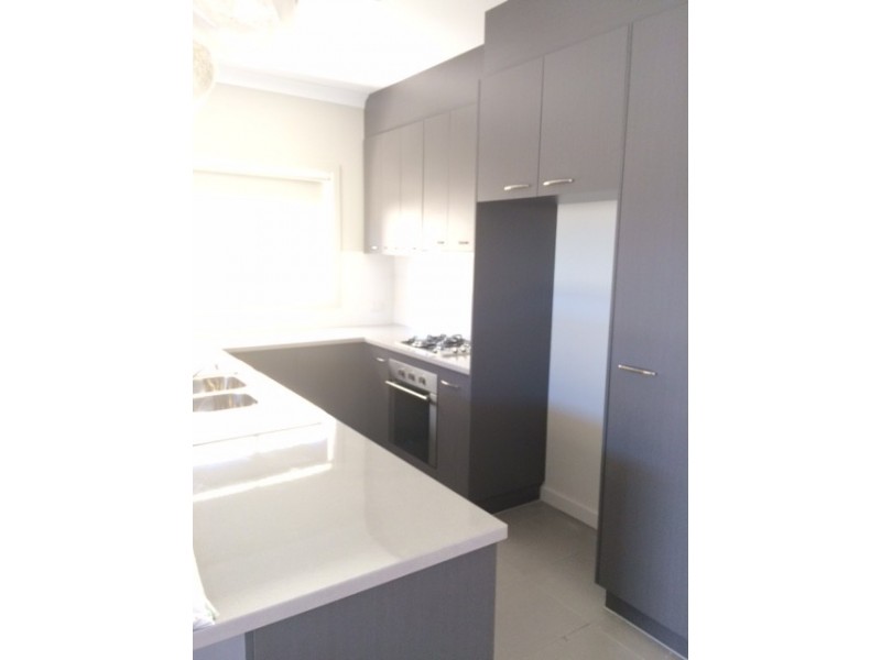 7 Queen St, Willaston SA 5118