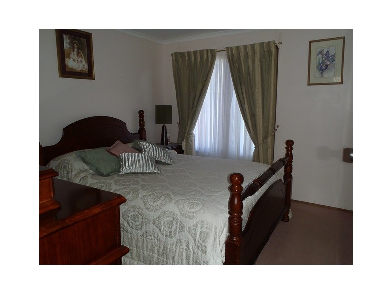 4. Strickland Street, Riverton SA 5412