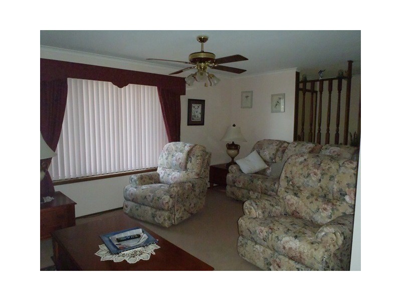 4. Strickland Street, Riverton SA 5412