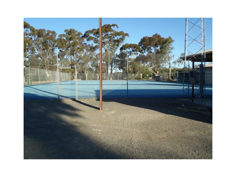 4. Strickland Street, Riverton SA 5412