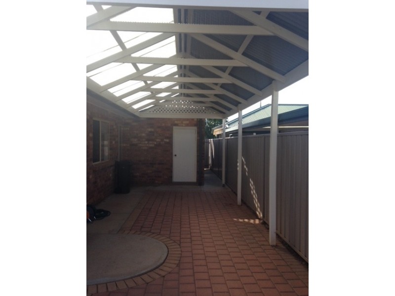 21 Howell Rd, Parafield Gardens SA 5107