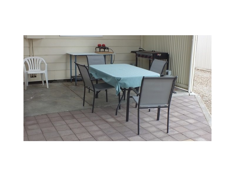 22 Cooper Street, Clinton SA 5570