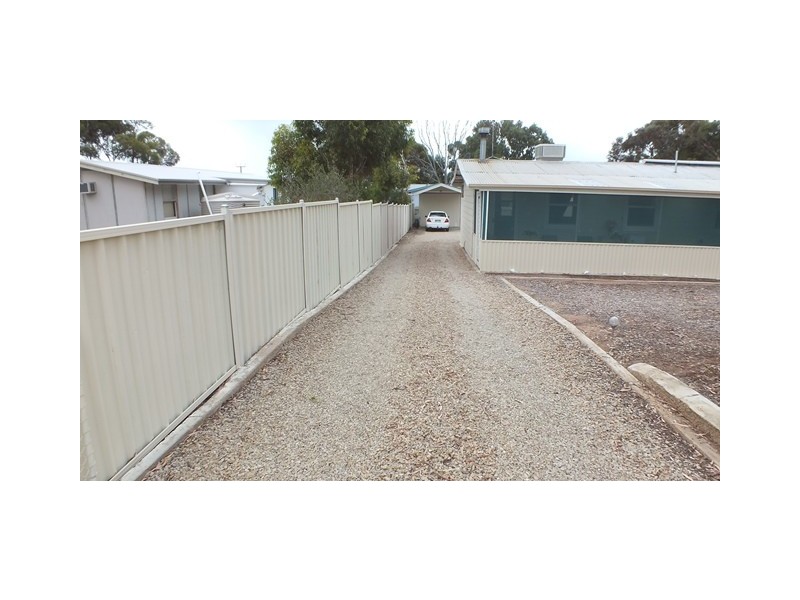 22 Cooper Street, Clinton SA 5570