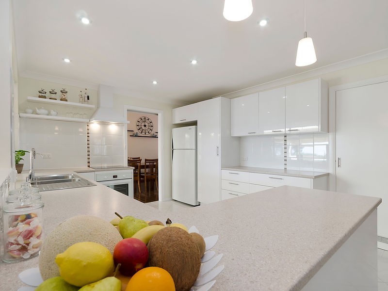 2 Narang Court, Gulfview Heights SA 5096