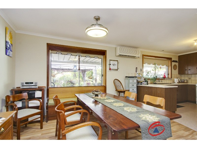 7 Strickland Road, Riverton SA 5412