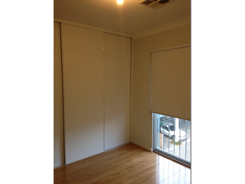1/17 Garden Tce, Mawson Lakes SA 5095