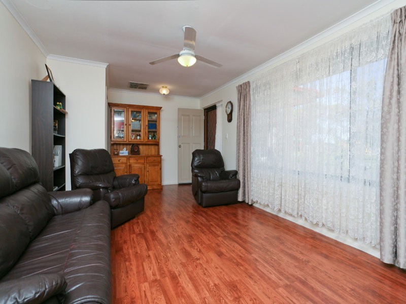 26 Hindmarsh Blvd, Evanston Gardens SA 5116