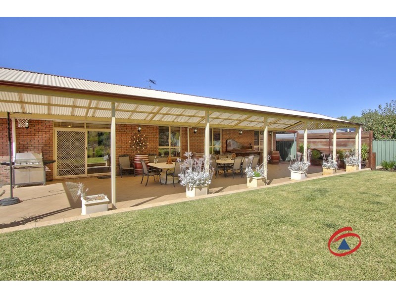63 Riverview Drive, Hewett SA 5118