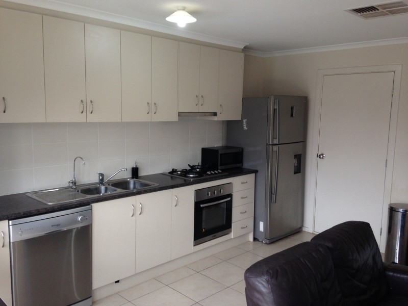 37 Riesling Cres, Andrews Farm SA 5114