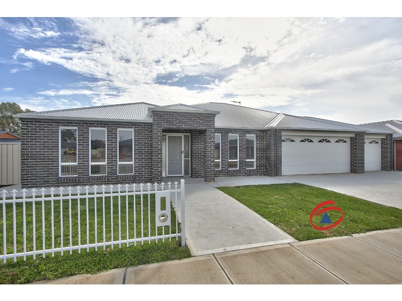 12 Lawes Terrace, Reid SA 5118