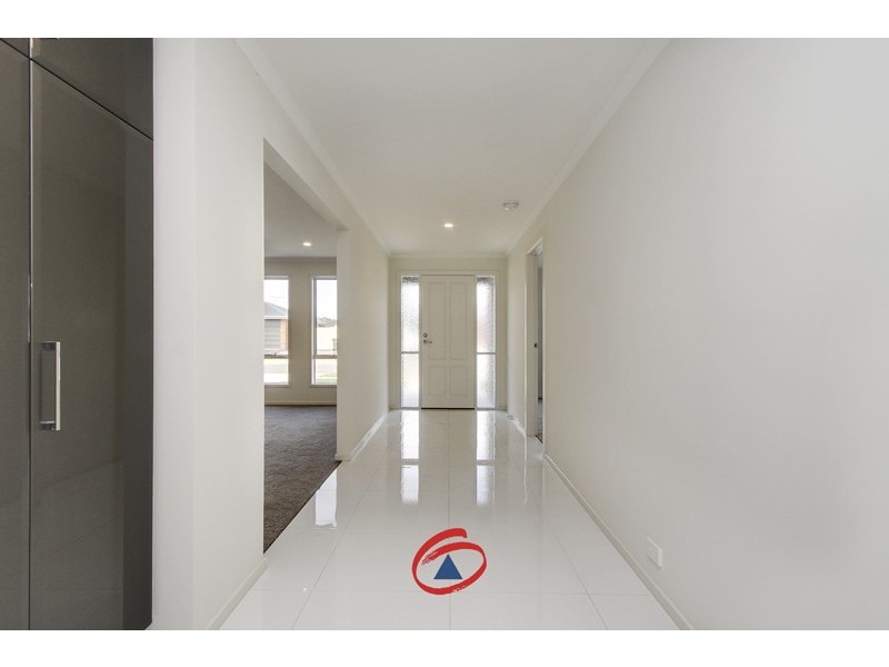 12 Lawes Terrace, Reid SA 5118