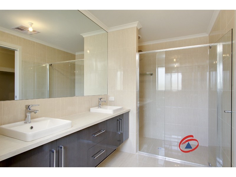 12 Lawes Terrace, Reid SA 5118