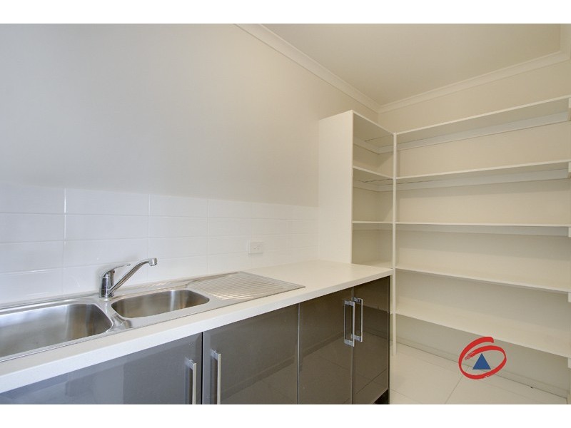 12 Lawes Terrace, Reid SA 5118