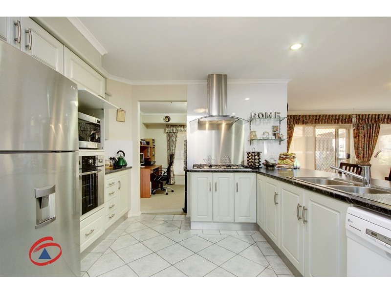 12 Trinity Drive, Evanston Park SA 5116
