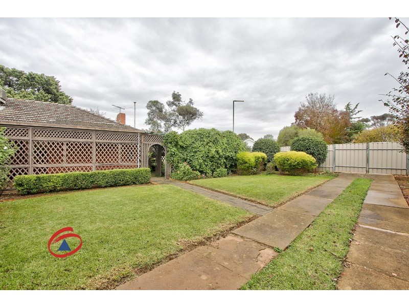 42 Johnston Road, Elizabeth Downs SA 5113