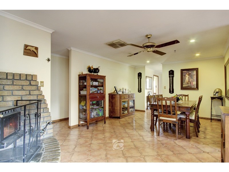 11 Horseshoe Drive, Roseworthy SA 5371