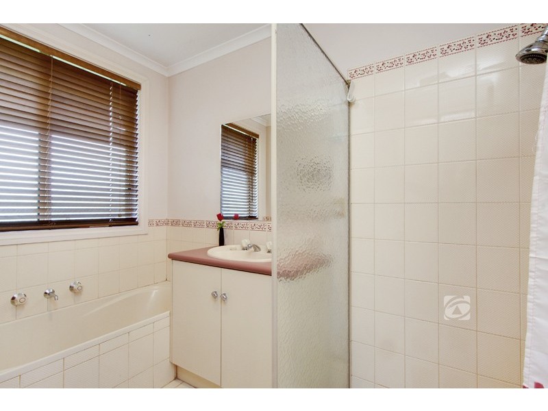 11 Horseshoe Drive, Roseworthy SA 5371