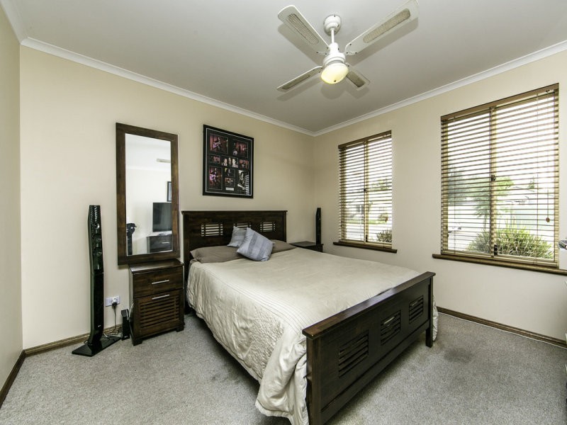 9 Birkett St, Evanston SA 5116