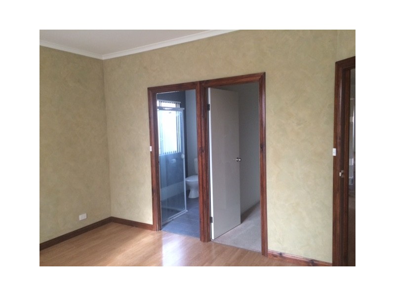 10 Fatchen Close, Evanston Park SA 5116