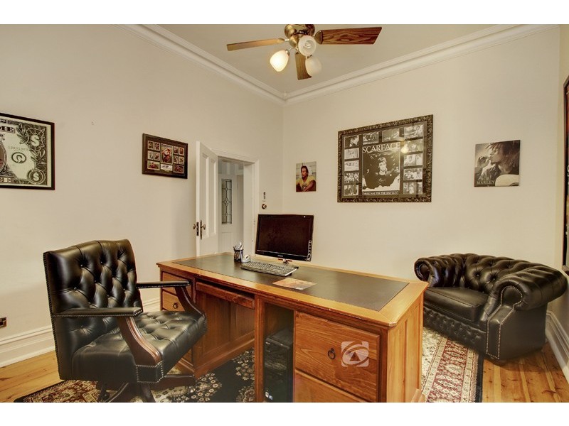 18 Lyndoch Road, Gawler East SA 5118