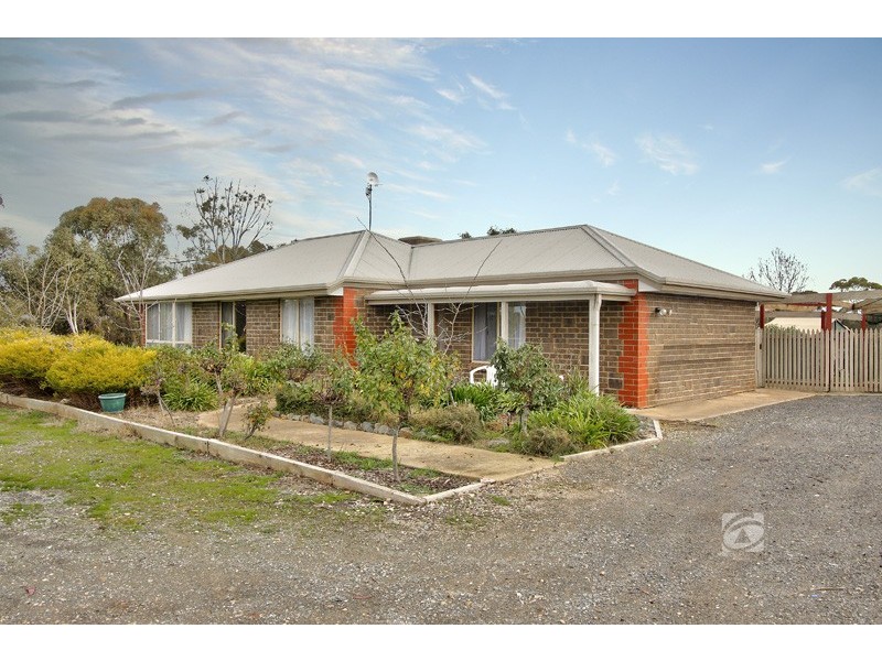 17 Betty Road, Lewiston SA 5501