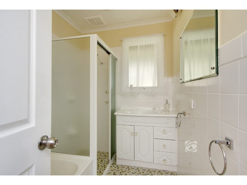 1A Bacton Street, Evanston SA 5116