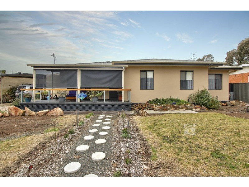 17 Clark Terrace, Angaston SA 5353