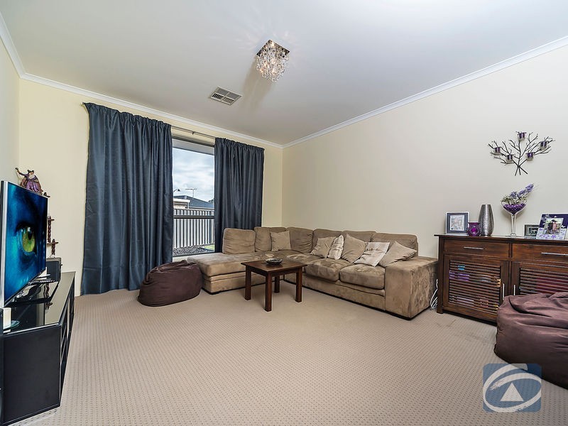 3 Riesling Crescent, Andrews Farm SA 5114