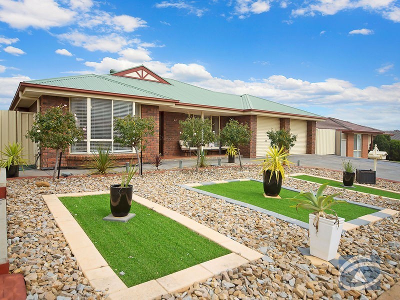 10 Toner Crescent, Evanston Park SA 5116
