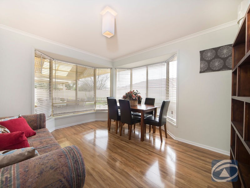 10 Toner Crescent, Evanston Park SA 5116