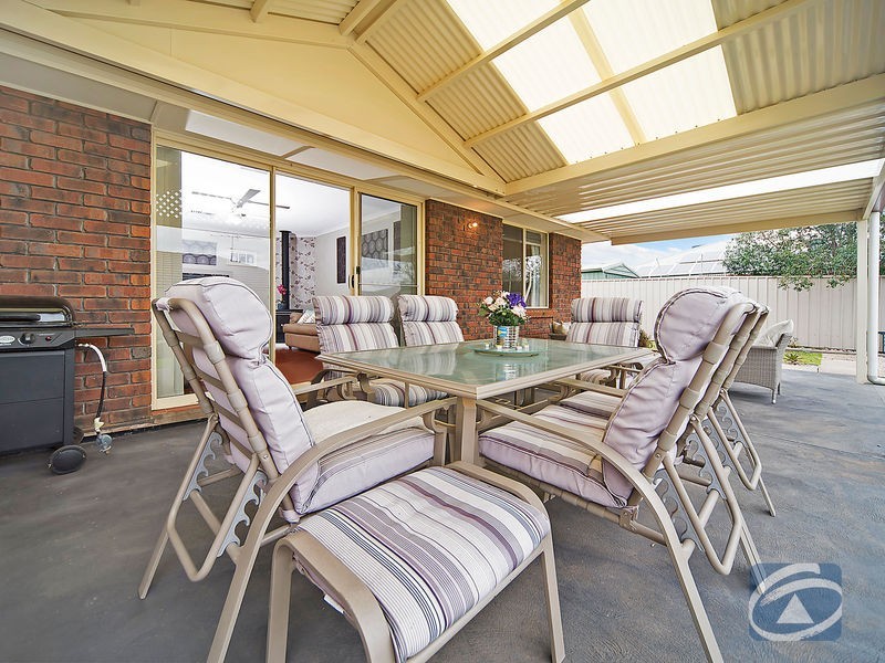 10 Toner Crescent, Evanston Park SA 5116