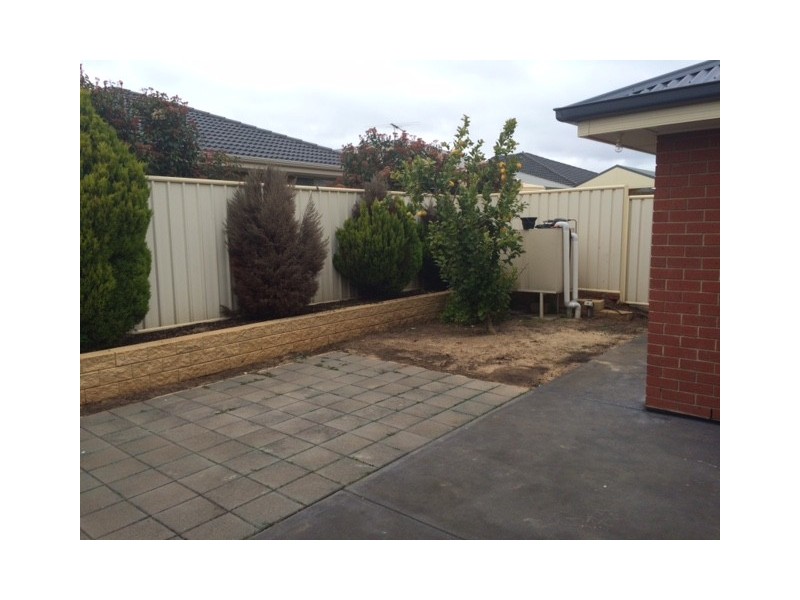 51 Strathaird Boulevard, Smithfield SA 5114