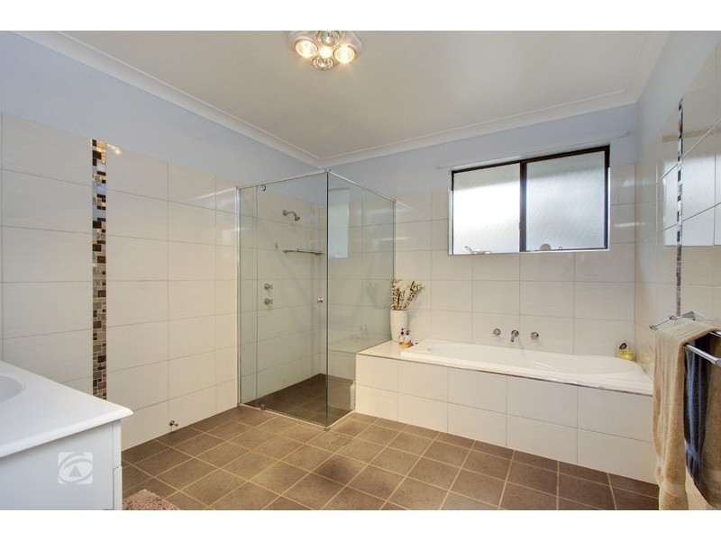 25 Cockshell Drive, Gawler East SA 5118