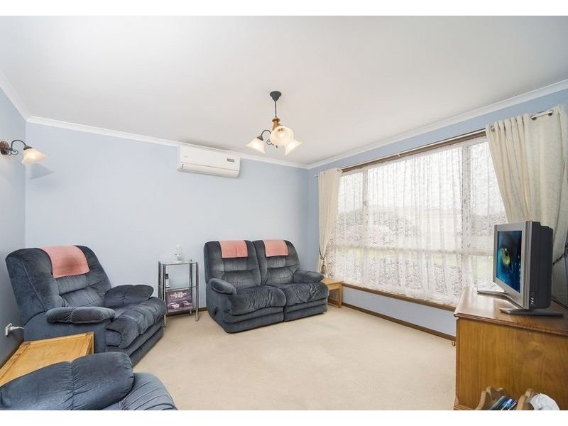 5 Linda Way, Evanston Park SA 5116