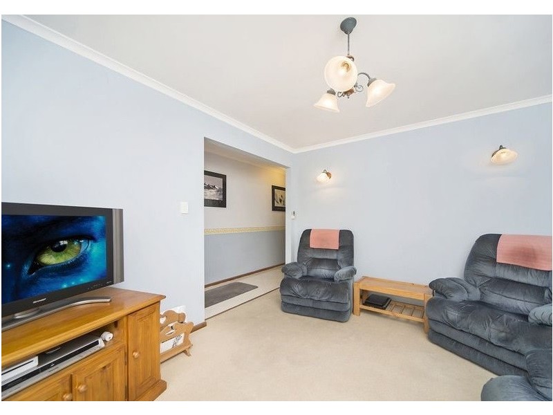 5 Linda Way, Evanston Park SA 5116