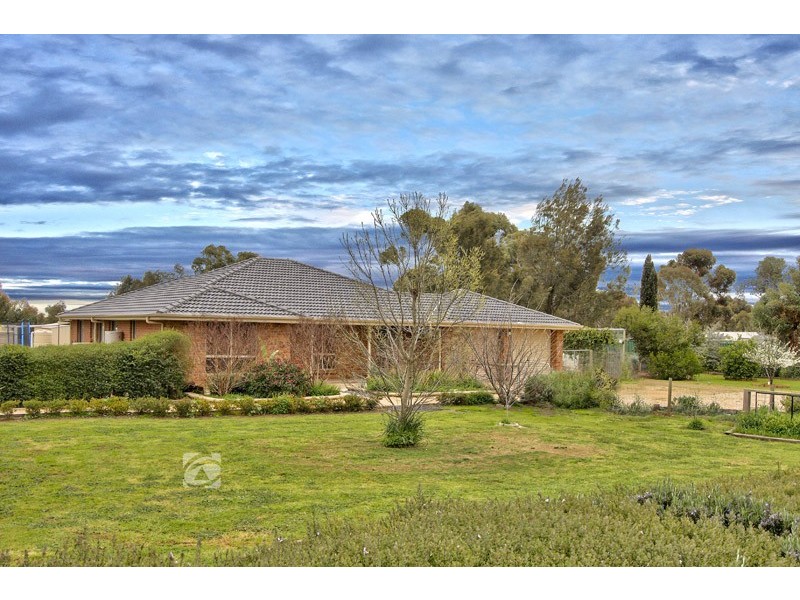 33 Bethesda Road, Lewiston SA 5501