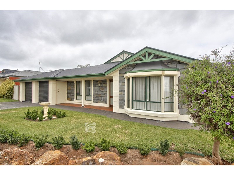 2 Rossiter Drive, Evanston Park SA 5116