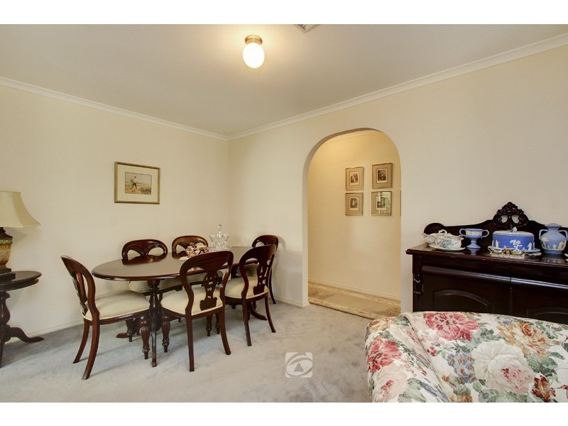 2 Rossiter Drive, Evanston Park SA 5116