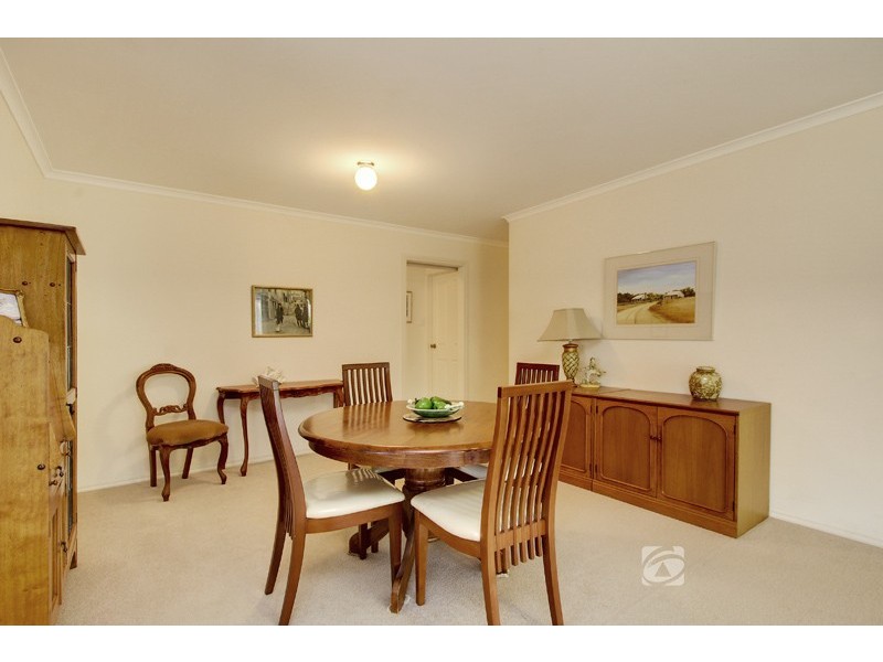 2 Rossiter Drive, Evanston Park SA 5116