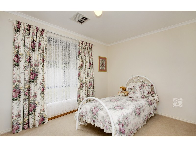 2 Rossiter Drive, Evanston Park SA 5116