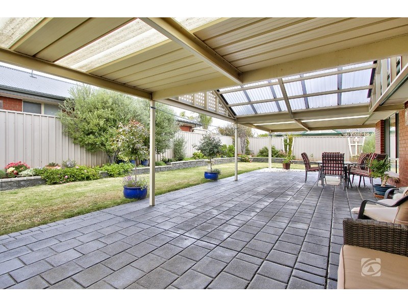 2 Rossiter Drive, Evanston Park SA 5116