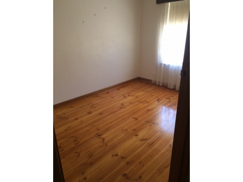 36 Bright St, Willaston SA 5118