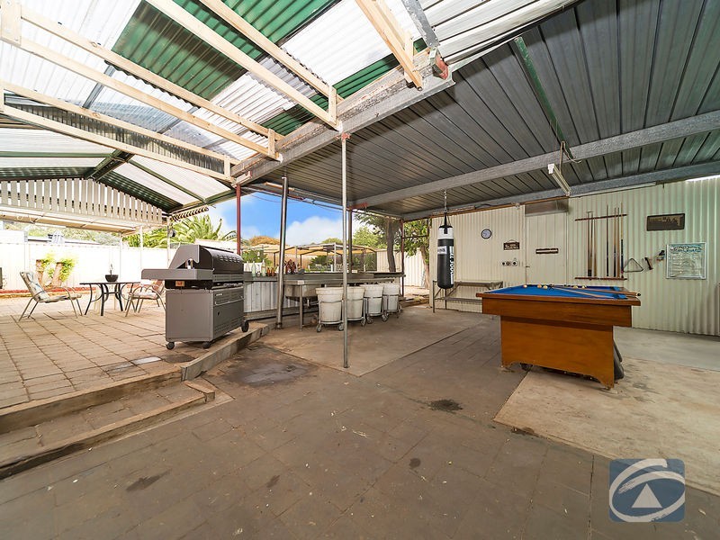 12 Russell Street, Evanston Park SA 5116