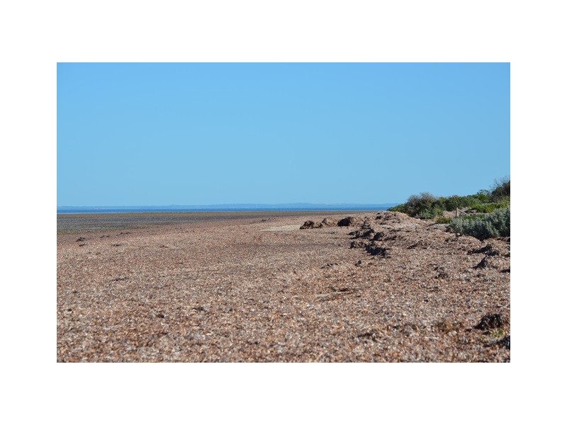4. Stint Avenue, Thompson Beach SA 5501