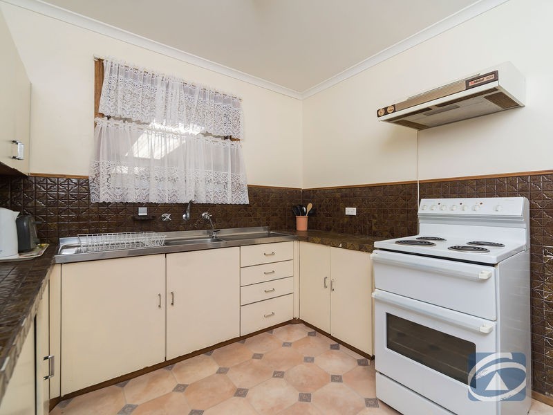 6 Cochran Street, Elizabeth Downs SA 5113