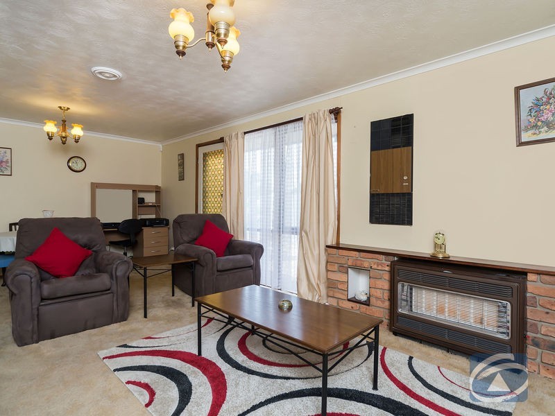 6 Cochran Street, Elizabeth Downs SA 5113