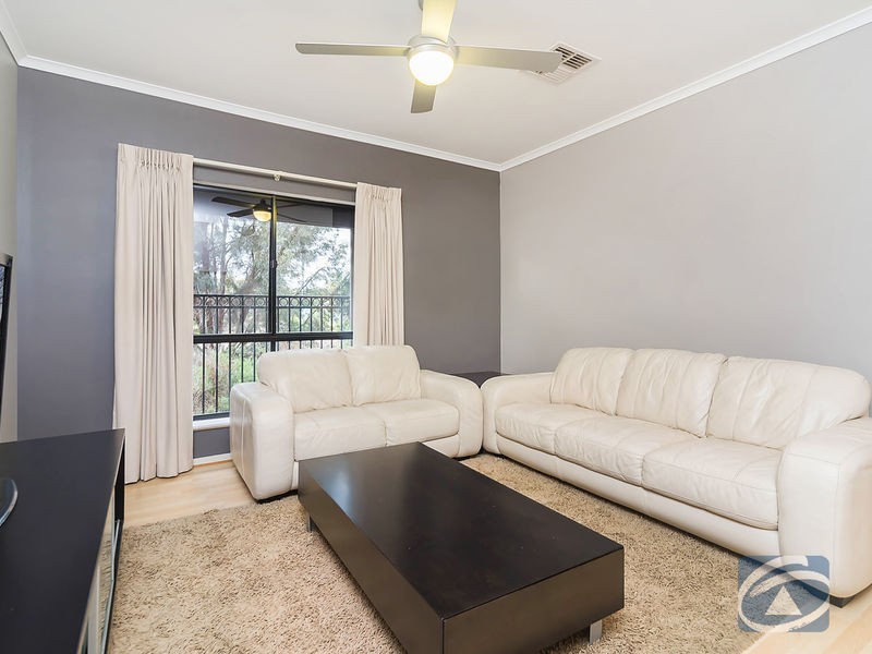 104 Sanctuary Drive, Mawson Lakes SA 5095