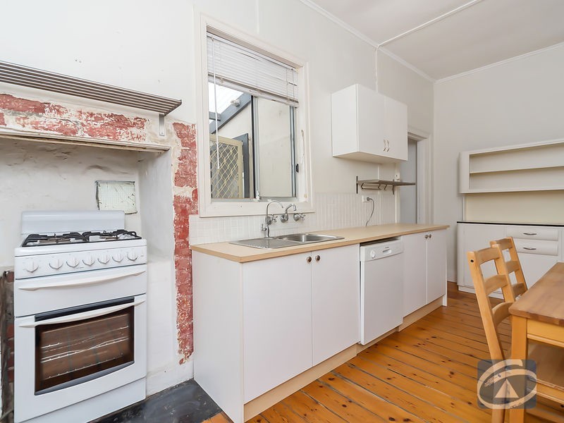 55 Victoria Road, Birkenhead SA 5015