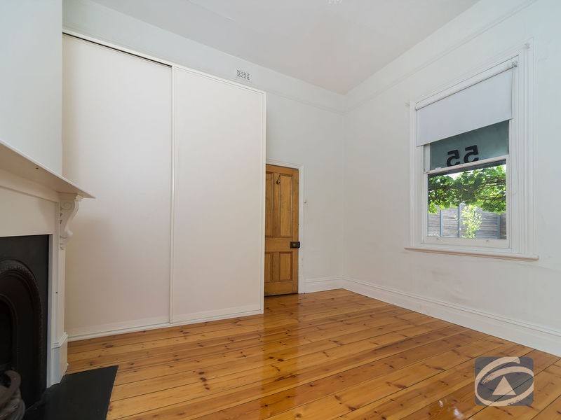 55 Victoria Road, Birkenhead SA 5015