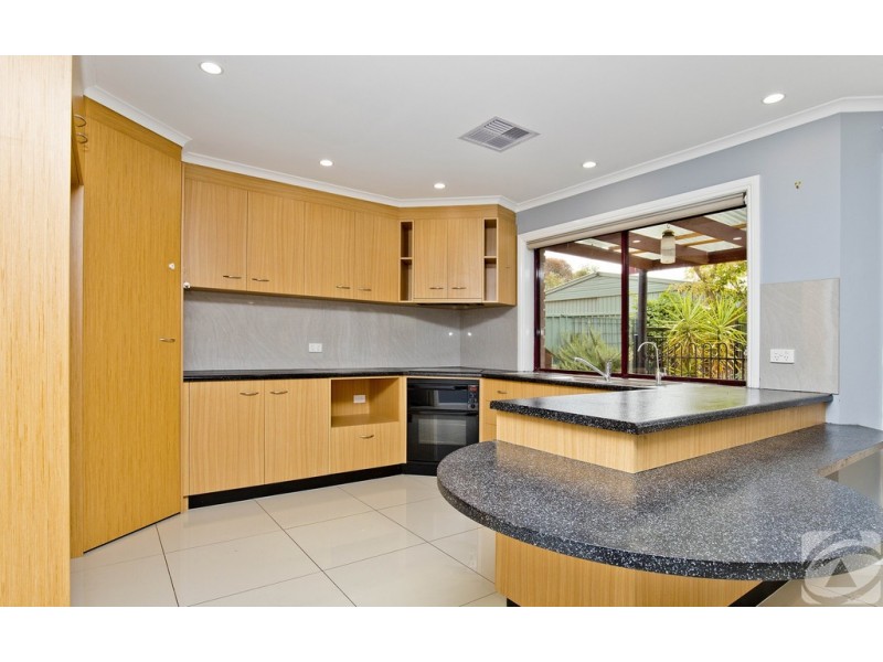 8 Finch Place, Hewett SA 5118